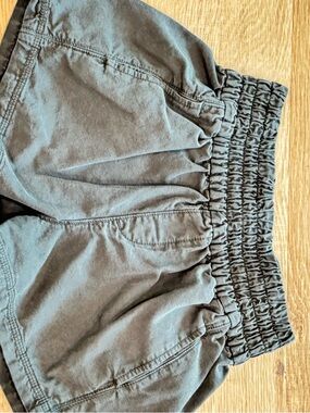 Aerie Paperbag Waist Shorts Gray Elastic Waist Lounge Casual Size XS